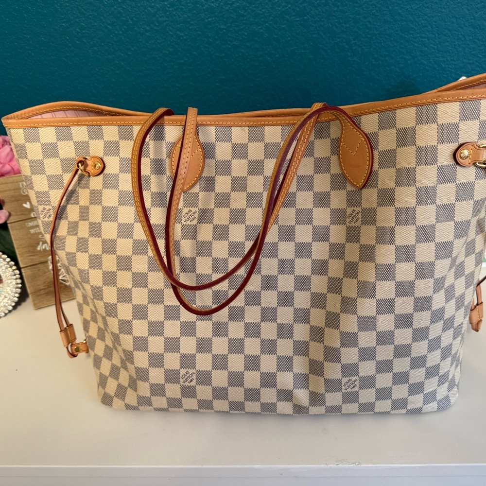 Louis Vuitton Neverfull GM Ballerine Tote in Cream and Tan